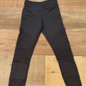 Zyia Moto 7/8 length Light n Tight with pockets